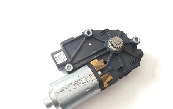 Infiniti FX Sunroof motor/actuator 1813019A 1701848 0160350A