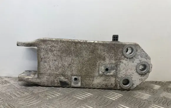 BMW 5 GT F07 Front bumper shock/impact absorber 