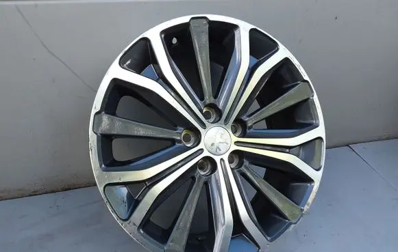 Peugeot 4008 R18 alloy rim 1608200080