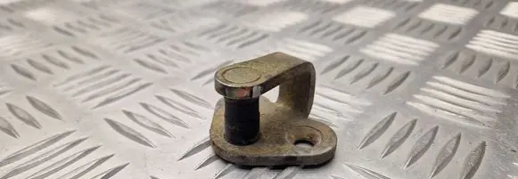 Peugeot 307 Rear door lock loop/hook striker