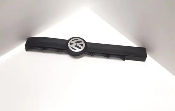 Volkswagen Touareg II Engine cover (trim) 7P6971797