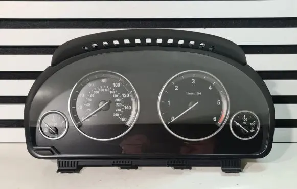 BMW X5 F15 Speedometer (instrument cluster) 6993489