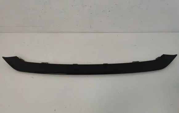 Volvo XC40 Front bumper splitter molding 32337603