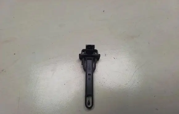 BMW 3 E90 E91 Interior temperature sensor 9116269