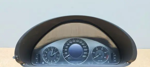 Mercedes-Benz CLK A209 C209 Speedometer (instrument cluster) A2095407111