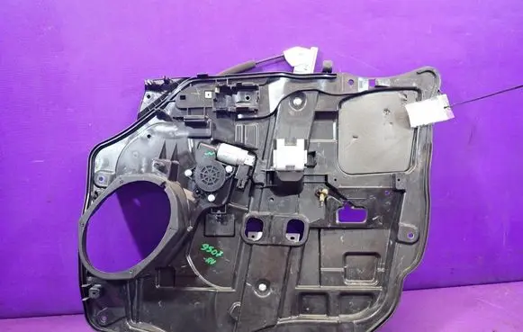 Mazda MX-5 NC Miata Front door window regulator with motor 