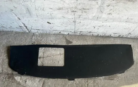 Mercedes-Benz W123 Parcel shelf