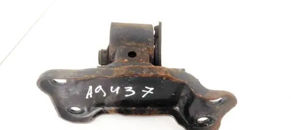Mitsubishi Lancer Engine mount bracket MR167612R