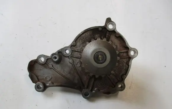 Ford Mondeo MK V Water pump 267393