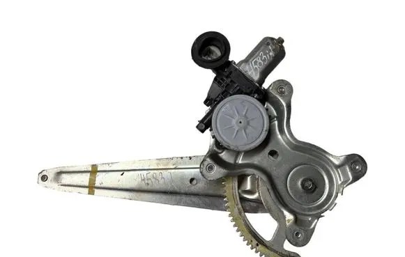 Lexus IS 220D-250-350 Rear door window regulator motor 8571058010 0620401760