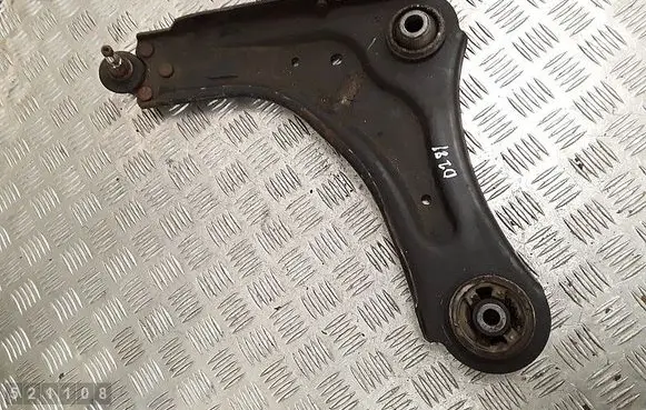 Renault Laguna III Front lower control arm/wishbone 