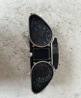Audi A6 S6 C6 4F Speedometer (instrument cluster) 4F0920931E