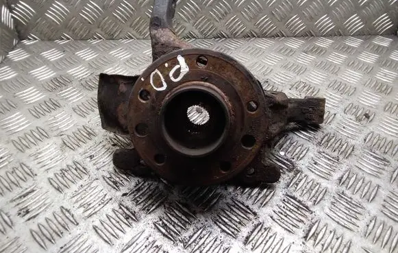 Opel Zafira B Front wheel hub