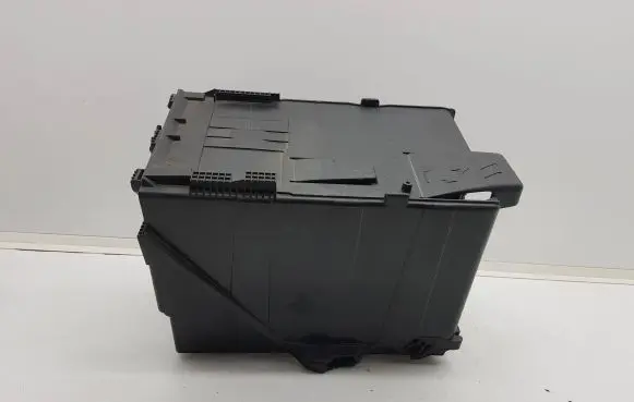 Battery box tray