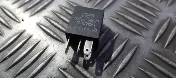 Hyundai Accent Other relay 9522429000 95224-29000