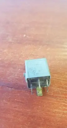 BMW 3 E36 Other relay 1393403