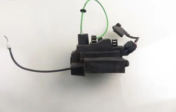 Fiat Croma Front door lock 51708428A