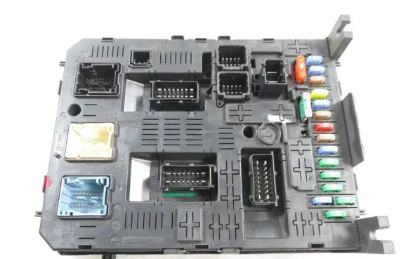 Citroen C5 Central body control module 966405908002