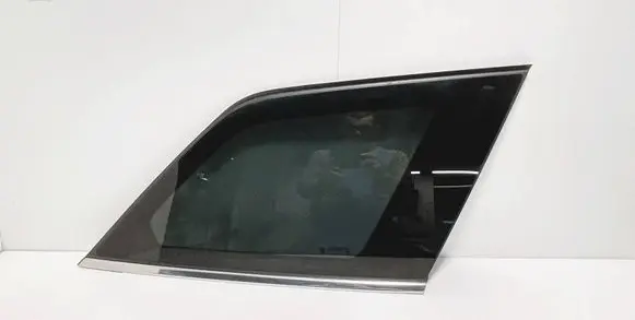Peugeot 5008 II Rear side window 9812842280 39827