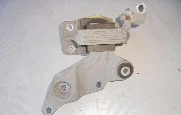 Mercedes-Benz Vito Viano W447 Engine mount vacuum valve A4472410713