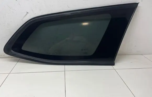 Peugeot 308 Rear side window E000255 43R006723