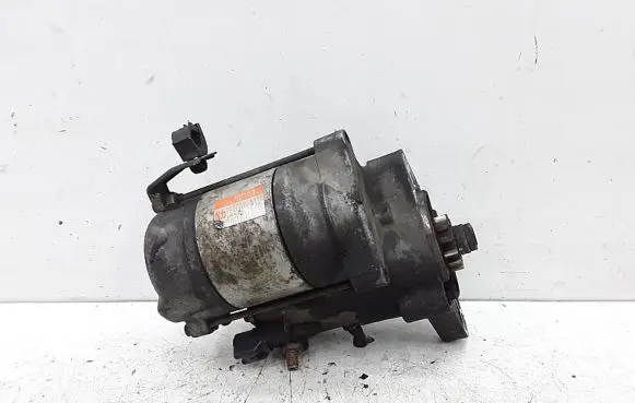 Toyota Yaris Starter motor 2810033050