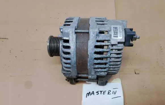 Opel Movano B Generator/alternator 231001822R