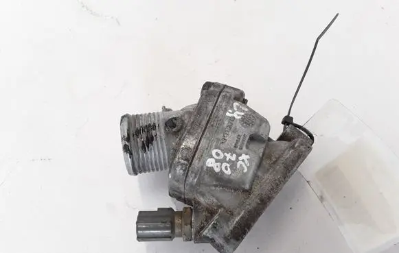 Volvo XC70 Thermostat 30777475