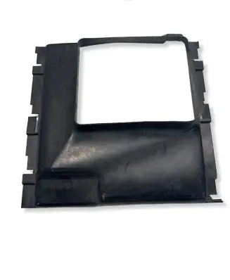 Audi Q7 4M Intercooler air channel guide 4M0145333