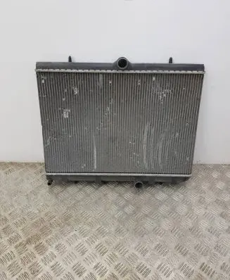 Peugeot 5008 Coolant radiator 9682477580 E3700006