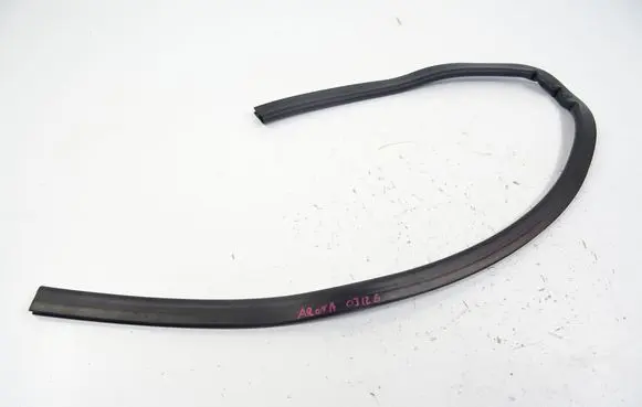 Seat Arona Engine compartment rubber 6F0823723