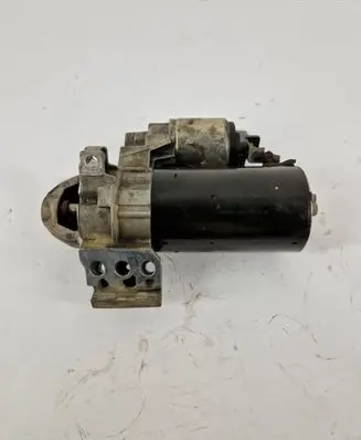 BMW 5 F10 F11 Starter motor 7801203