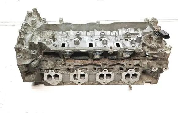 Renault Master III Engine head 8200908993