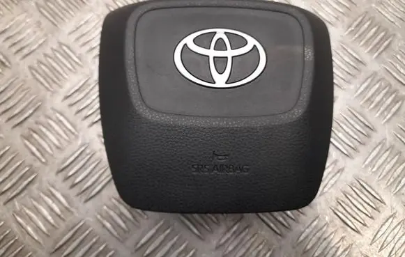 Toyota Prius (XV60) Steering wheel airbag 