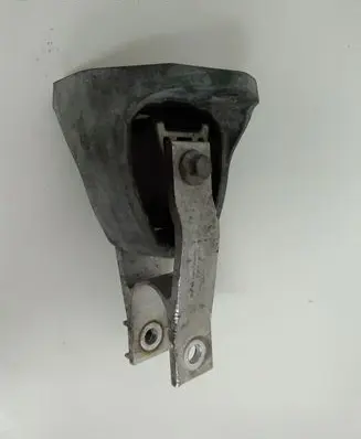 Volvo XC90 Engine mount bracket 31339951