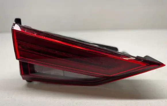 Audi A3 S3 8V Tailgate rear/tail lights 8V5945075B