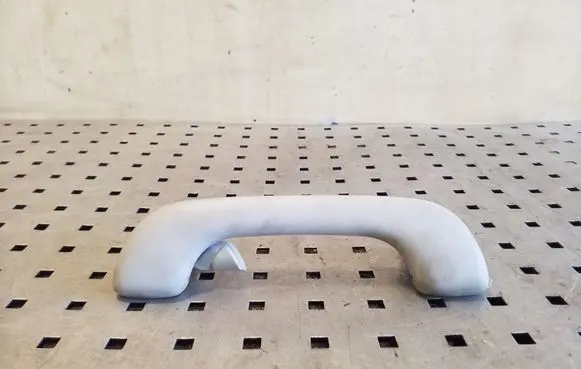 Nissan Qashqai Rear interior roof grab handle 98194H