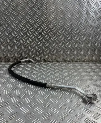 Volkswagen Tiguan Air conditioning (A/C) pipe/hose