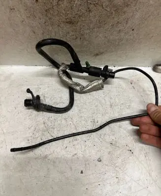 Volkswagen PASSAT B6 Vacuum line/pipe/hose 1K0612071F