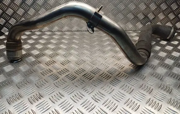 Renault Laguna III Intercooler hose/pipe 8200537135C