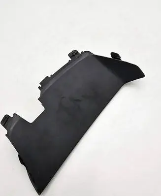 Porsche Macan (95B) Front bumper corner part panel trim 95B807819B