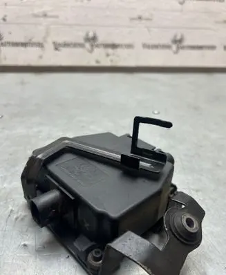 Audi A3 S3 8P Turbo solenoid valve 6q0906625 1K0906279B
