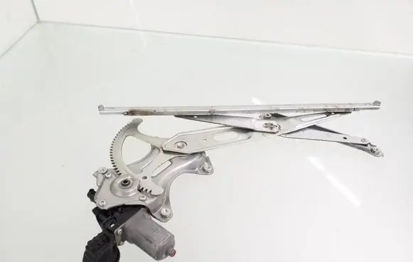 Toyota RAV 4 (XA40) Front door window regulator with motor 8571035180 2621002331