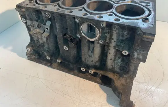 Volvo XC90 Engine block 31430768 1KJKLM 1AAAA