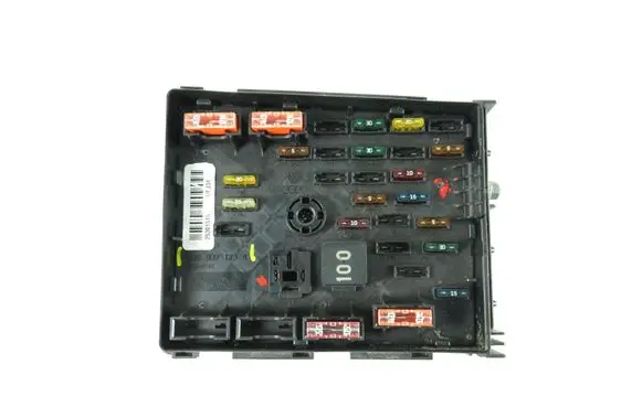 Volkswagen PASSAT CC Fuse box set 3C0937125A