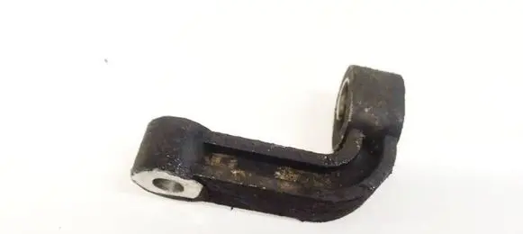 Chevrolet Captiva Engine mounting bracket