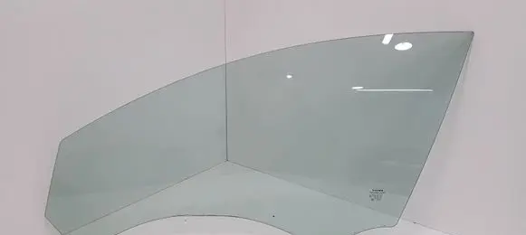 Volvo V50 Front door window glass four-door