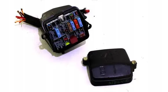 Alfa Romeo Stelvio Fuse module