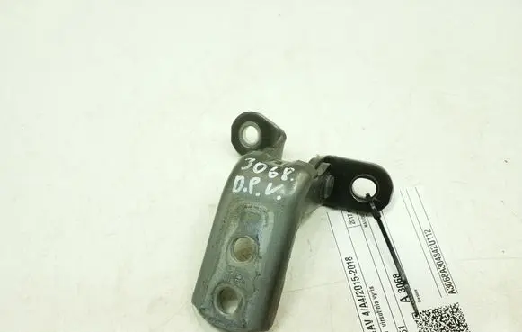 Toyota RAV 4 (XA40) Front door upper hinge 6871012151