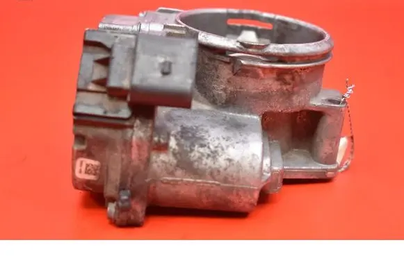 Volkswagen PASSAT B6 Throttle body valve